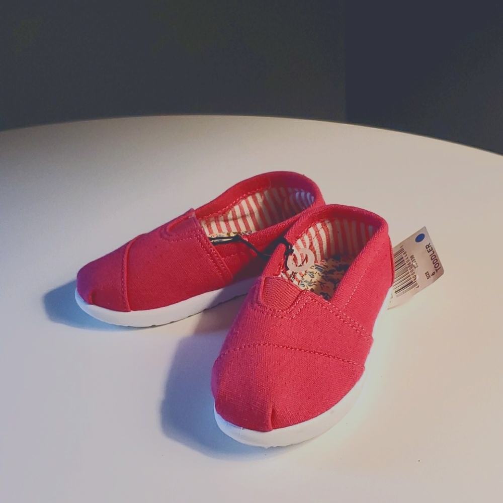 Swiggles toddler pink girl sneakers